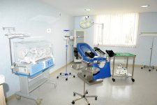 Azərbaycanın birinci xanımı Mehriban Əliyeva Birləşmiş Şəhər Xəstəxanası və körpələr evi-uşaq bağçalarında yaradılmış şəraitlə tanış olub (ƏLAVƏ OLUNUB) (FOTO)