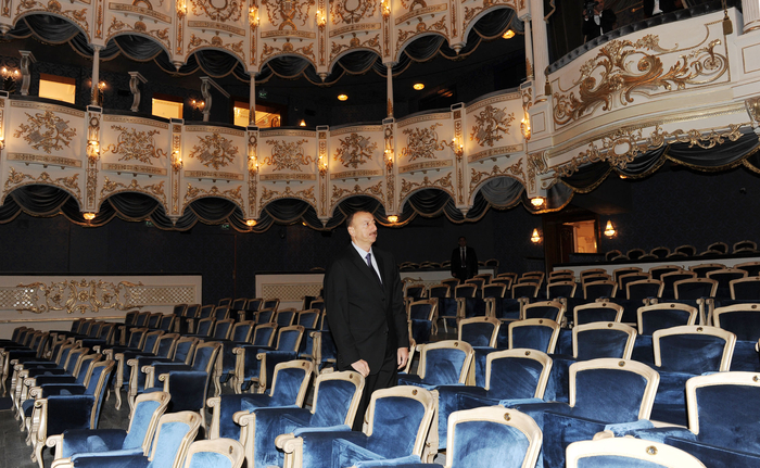 İlham Əliyev Azərbaycan Dövlət Musiqili Teatrının əsaslı bərpa işlərindən sonra açılış mərasimində iştirak edib  (FOTO)