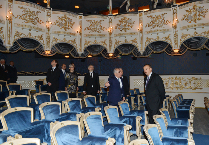 İlham Əliyev Azərbaycan Dövlət Musiqili Teatrının əsaslı bərpa işlərindən sonra açılış mərasimində iştirak edib  (FOTO)