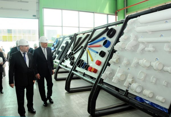 Latviya Prezidenti Sumqayıt Texnologiyalar Parkında olub (FOTO)