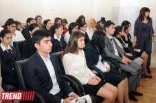 Zərifə Əliyevanın 90 illik yubileyinə həsr olunmuş inşa yazı müsabiqəsinin qalibləri mükafatlandırılıb (FOTO)