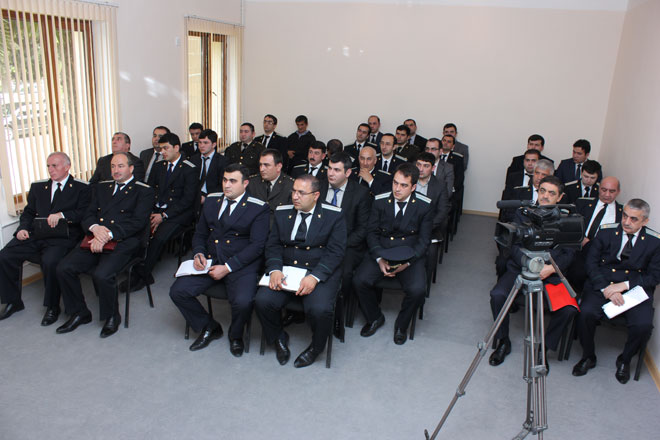 Mingəçevir şəhər prokurorluğunda ümummilli lider Heydər Əliyevin 90 illik yubileyi ilə əlaqədar  seminar-məşğələ keçirilib (FOTO)