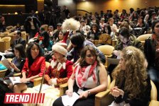 Bakıda 20 ölkənin gənc şairələrinin forumu keçirilir (FOTO)