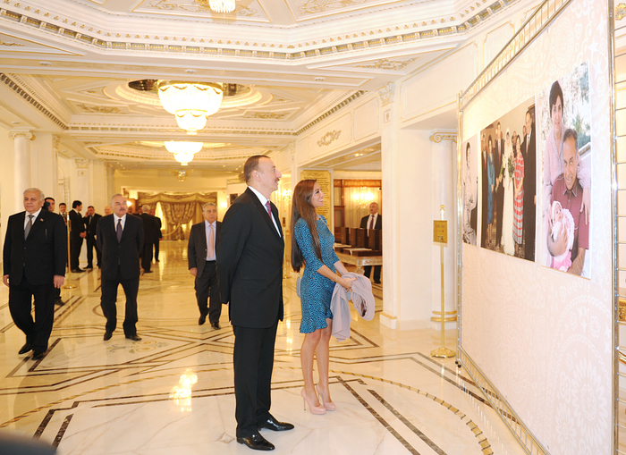Prezident İlham Əliyev: Zərifə Əliyeva Azərbaycan xanımına xas olan bütün müsbət keyfiyyətləri özündə təcəssüm etdirirdi (ƏLAVƏ OLUNUB-2) (FOTO)