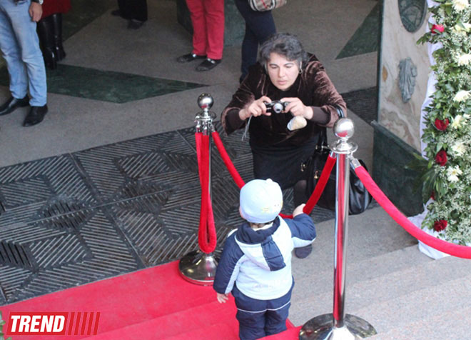 YARAT! Müasir İncəsənət Məkanı rəssam və dizayner Orxan Məmmədin işini təqdim edib (FOTO)