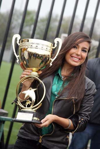 Leyla Əliyeva RAGT-nin mini-futbol üzrə "Heydər Əliyev Kuboku" turnirinə tamaşa edib (FOTO)