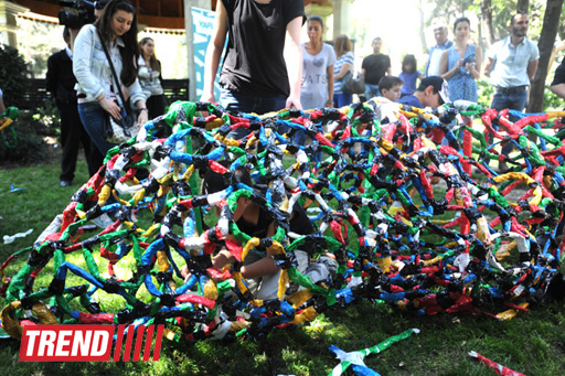 Bakıda "Participate Public Art Festival" çərçivəsində Rusiyanın "P.T.X." yaradıcılıq studiyasının master-klassı baş tutub (FOTO)