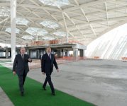 İlham Əliyev Beynəlxalq Logistika Mərkəzinin açılışında iştirak edib, yeni alınmış sərnişin təyyarələrinə baxıb (FOTO)