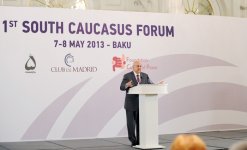 Prezident İlham Əliyev: Azərbaycan çox fəal xarici siyasət yürüdür (FOTO)