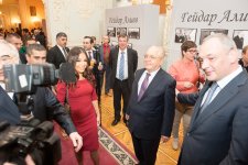 Leyla Əliyeva: Heydər Əliyev bu gün özünün iqtisadi, siyasi və mədəni nailiyyətləri ilə dünyanı təəccübləndirən Azərbaycan yaratmışdır (FOTO)
