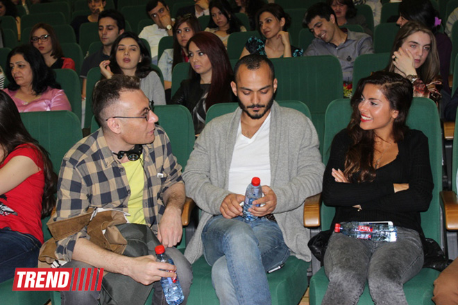 YARAT! Müasir İncəsənət Məkanı “Xor” layihəsini təqdim edib (FOTO)