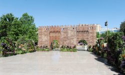Azərbaycan Prezidenti İlham Əliyev və xanımı Gül bayramında iştirak ediblər (ƏLAVƏ OLUNUB) (FOTO)