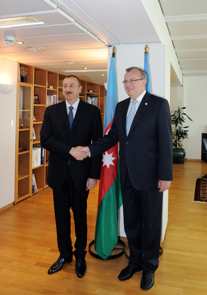 Prezident İlham Əliyev BMT-nin Vyana ofisinin baş direktoru Yuri Fedotov ilə görüşüb (FOTO)