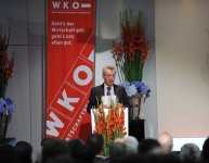 Prezident İlham Əliyev: Azərbaycan ümumi daxili məhsulla nisbətdə bəlkə də ən az xarici borcu olan ölkələrdəndir (FOTO)