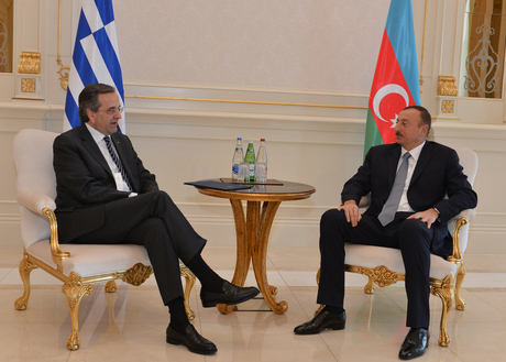 Prezident İlham Əliyev Yunanıstanın Baş naziri Antonis Samarasla görüşüb (FOTO)