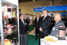 Prezident İlham Əliyev XIX Azərbaycan Beynəlxalq qida sənayesi və VII Azərbaycan Beynəlxalq kənd təsərrüfatı sərgiləri ilə tanış olub (FOTO)