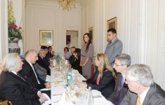 Azərbaycanın birinci xanımı Mehriban Əliyeva Fransa Milli Assambleyası və Senatında görüşlər keçirib (FOTO)