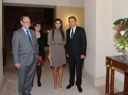 Azərbaycanın birinci xanımı Mehriban Əliyeva Fransa Milli Assambleyası və Senatında görüşlər keçirib (FOTO)