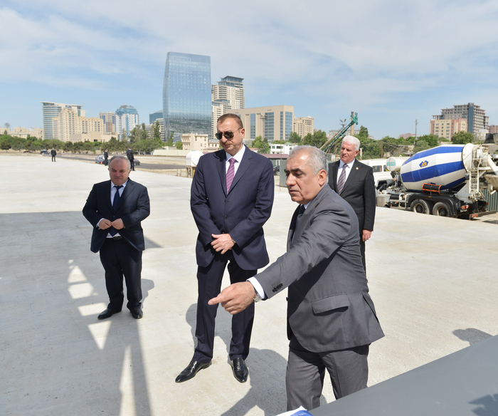 İlham Əliyev Bakıda Ağ Şəhər bulvarının təməlqoyma mərasimində iştirak edib (FOTO)