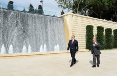 Azərbaycan Prezidenti Dağüstü parkda yenidənqurmadan sonra yaradılmış şəraitlə tanış olub (FOTO)