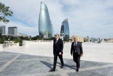 Azərbaycan Prezidenti Dağüstü parkda yenidənqurmadan sonra yaradılmış şəraitlə tanış olub (FOTO)