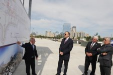 İlham Əliyev Bakıda Ağ Şəhər bulvarının təməlqoyma mərasimində iştirak edib (FOTO)