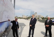 İlham Əliyev Bakıda Ağ Şəhər bulvarının təməlqoyma mərasimində iştirak edib (FOTO)
