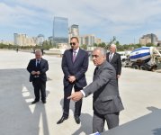 İlham Əliyev Bakıda Ağ Şəhər bulvarının təməlqoyma mərasimində iştirak edib (FOTO)