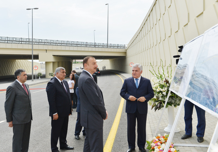 Prezident İlham Əliyev Buzovna-Mərdəkan-Qala yolunun açılışında iştirak edib (FOTO)
