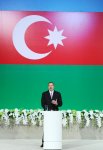Prezident İlham Əliyev: 95 il əvvəl Şərqdə ilk demokratik respublika - Azərbaycan Xalq Cümhuriyyətinin yaranması böyük tarixi hadisə idi (FOTO)