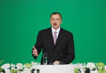 Prezident İlham Əliyev: 95 il əvvəl Şərqdə ilk demokratik respublika - Azərbaycan Xalq Cümhuriyyətinin yaranması böyük tarixi hadisə idi (FOTO)