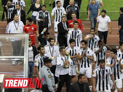 "Neftçi"dən "qızıl dubl" (FOTO)
