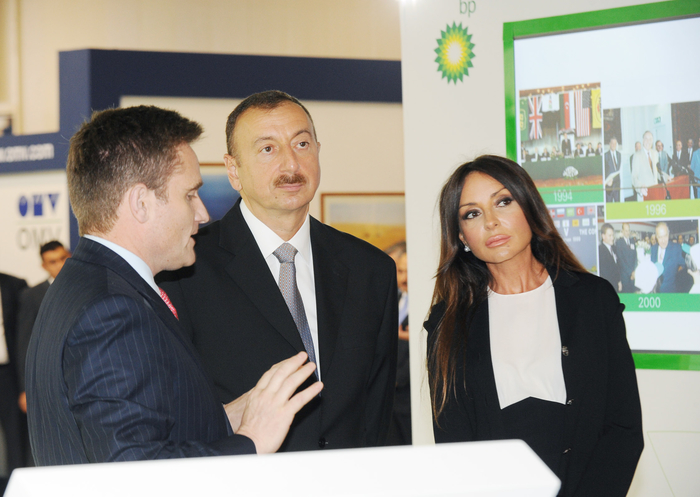 Prezident İlham Əliyev: Bu gün Azərbaycan qarşıda duran bütün əsas enerji məsələlərini uğurla icra edib (ƏLAVƏ OLUNUB) (FOTO)