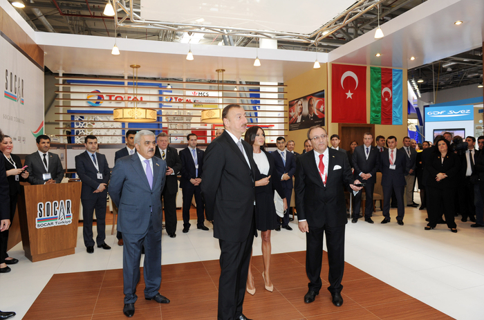Prezident İlham Əliyev: Bu gün Azərbaycan qarşıda duran bütün əsas enerji məsələlərini uğurla icra edib (ƏLAVƏ OLUNUB) (FOTO)