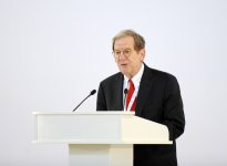 Prezident İlham Əliyev: Bu gün Azərbaycan qarşıda duran bütün əsas enerji məsələlərini uğurla icra edib (ƏLAVƏ OLUNUB) (FOTO)