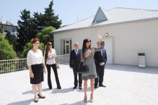 Azərbaycanın birinci xanımı Mehriban Əliyeva Bakının Nəsimi və Binəqədi rayonlarında uşaq bağçalarının əsaslı təmirdən sonra açılışında iştirak edib (FOTO)