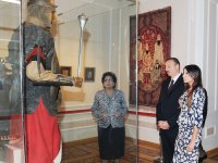 Prezident İlham Əliyev və xanımı Azərbaycan Milli İncəsənət Muzeyinin yeni korpusunun açılışda iştirak ediblər (FOTO)