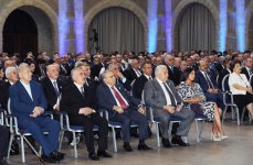 Prezident İlham Əliyev: Bizim amalımız qüdrətli Azərbaycandır, müstəqillikdir, inkişafdır, sosial rifahdır (FOTO)