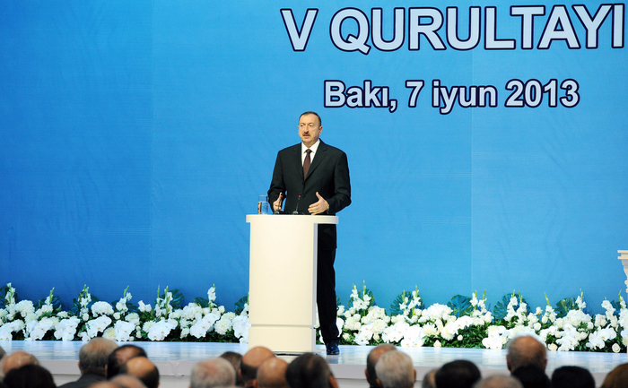 Prezident İlham Əliyev: Bizim amalımız qüdrətli Azərbaycandır, müstəqillikdir, inkişafdır, sosial rifahdır (FOTO)