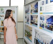 Azərbaycanın birinci xanımı Mehriban Əliyeva Bakıdakı 23 nömrəli orta məktəbin binasında yenidənqurma işlərinin gedişi ilə tanış olub (FOTO)