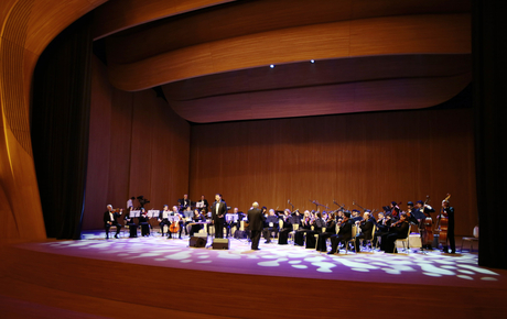 Heydər Əliyev Mərkəzi Milli Qurtuluş Günü münasibətilə maraqlı konsert təşkil edib (FOTO)