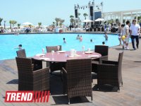Rusiya və dünya ulduzlarının iştirakı ilə "Amburan" çimərlik kompleksinin möhtəşəm açılışı (FOTO)