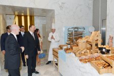 Prezident İlham Əliyev: Bakı həm siyasi, həm də iqtisadi və mədəni cəhətdən indi dünya mərkəzlərindən biridir (FOTO)