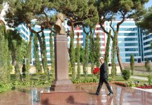Prezident İlham Əliyev Silahlı Qüvvələrin Baş Klinik Hospitalının ikinci müalicə korpusunun açılışında iştirak edib (FOTO)