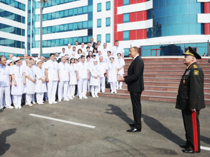Prezident İlham Əliyev: Azərbaycanda hər bir sahədə - iqtisadiyyatın, xidmətin hər bir sahəsində ən yüksək standartlar olmalıdır (FOTO)