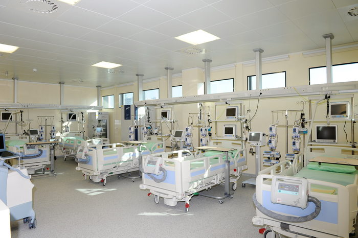 Prezident İlham Əliyev Silahlı Qüvvələrin Baş Klinik Hospitalının ikinci müalicə korpusunun açılışında iştirak edib (FOTO)
