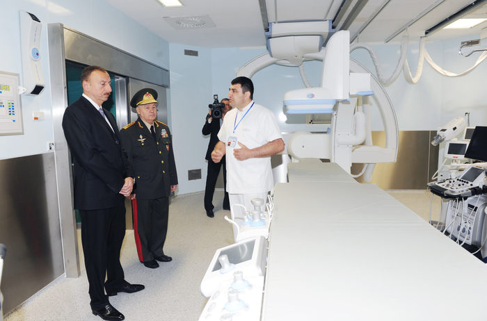 Prezident İlham Əliyev Silahlı Qüvvələrin Baş Klinik Hospitalının ikinci müalicə korpusunun açılışında iştirak edib (FOTO)