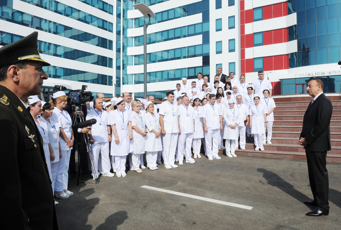 Prezident İlham Əliyev Silahlı Qüvvələrin Baş Klinik Hospitalının ikinci müalicə korpusunun açılışında iştirak edib (FOTO)