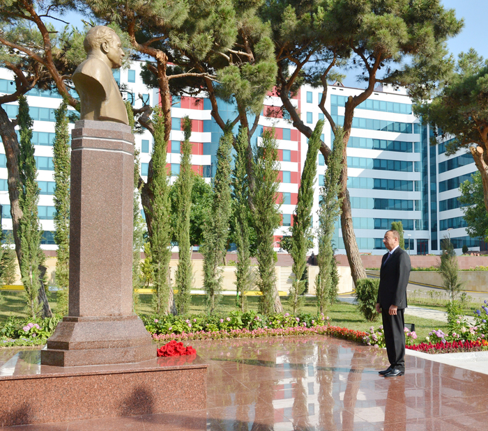 Prezident İlham Əliyev Silahlı Qüvvələrin Baş Klinik Hospitalının ikinci müalicə korpusunun açılışında iştirak edib (FOTO)