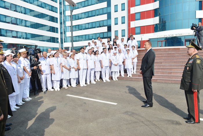 Prezident İlham Əliyev Silahlı Qüvvələrin Baş Klinik Hospitalının ikinci müalicə korpusunun açılışında iştirak edib (FOTO)